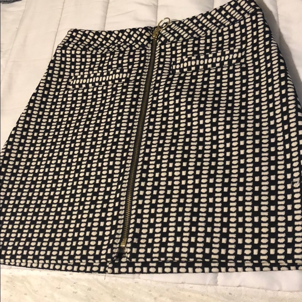 Express skirt